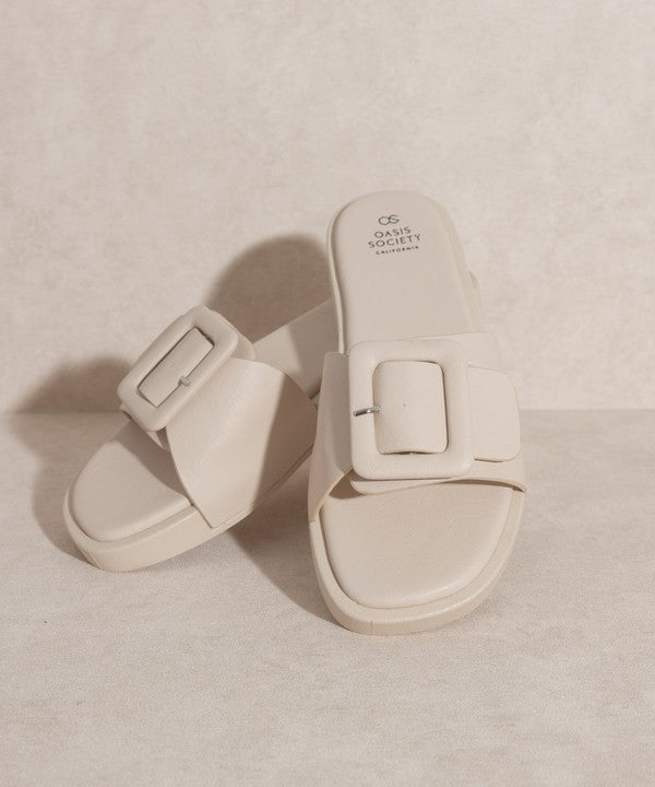 OASIS SOCIETY Daisy - Single Buckle Slide Square Toe Sandals Oasis Society