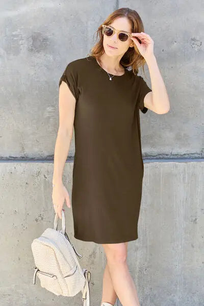 Basic Bae Full Size Round Neck Short Sleeve Dress with Pockets - Rosa Apparel