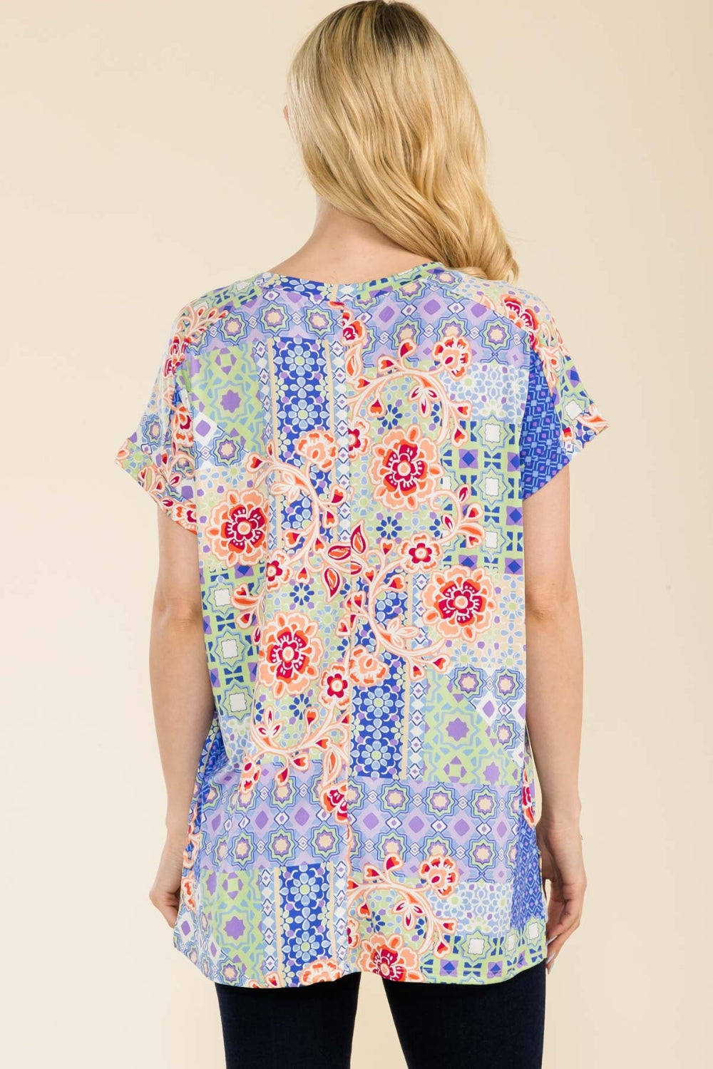 Celeste Full Size Round Neck Short Sleeve Floral T-Shirt - Rosa Apparel