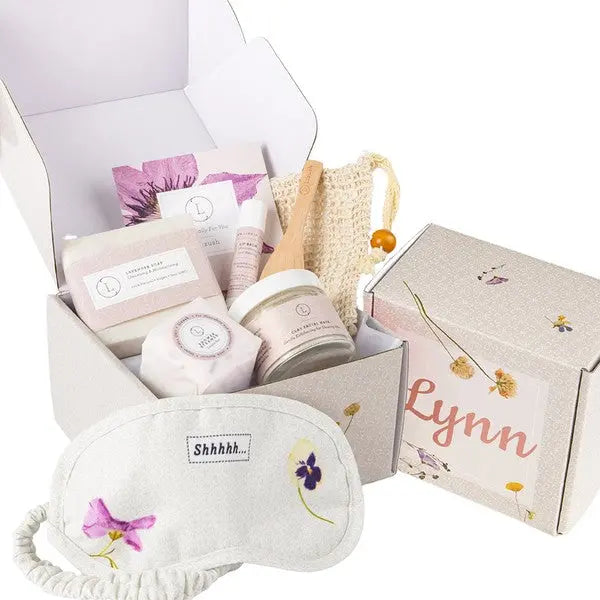 Lizush Lavender Bath and Body set, Natural Skincare Appreciation Gift Box