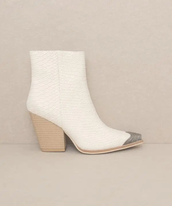 OASIS SOCIETY Zion - Bootie with Etched Metal Toe - Rosa Apparel