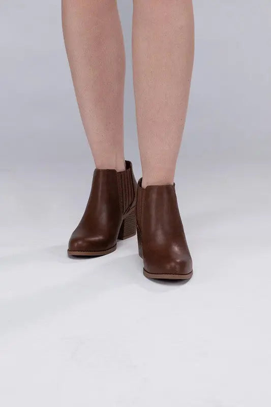 VROOM Ankle Booties - Rosa Apparel